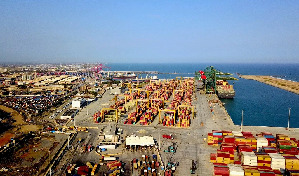 Groupe Logiciels et Services - success case Lomé container terminal